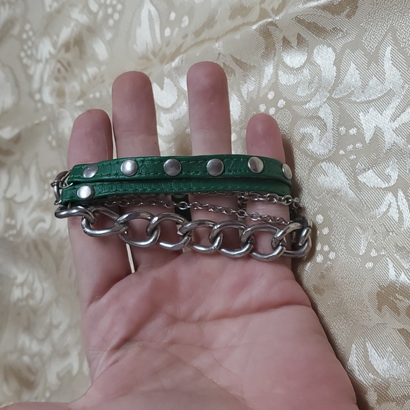 Leather bracelet - Picture 2 of 3